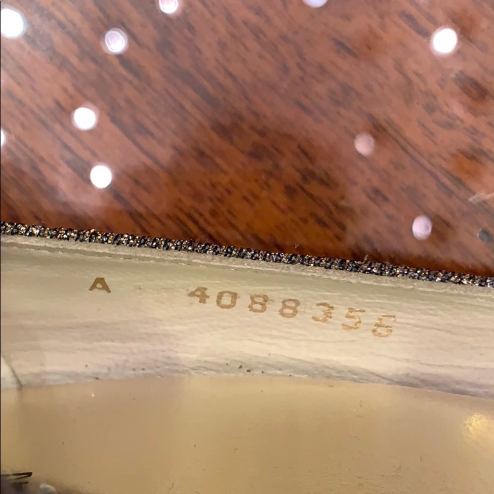 Stuart Weizmann Silver Sparkle Pumps - image 5